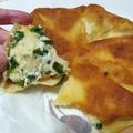 Cooksnap-ul lui Licurici Bucatarici(Fedorca Laura) atunci când a preparat Plăcinte cu salata verde, șuncă și mozzarella.