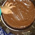 صورة من إم سند، شاركها بعد تجربة وصفة كيكة الشكولاتة