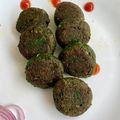 Seema Raghav का कुकस्नैप जब उन्होंने हरा भरा कबाब (Harabhara Kebab recipe in Hindi) बनाया था।