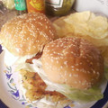 El cooksnap de Meme cuando hizo Hamburguesas de camarón.