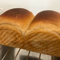 鄉村女子 的 白神酵種-70%全麥蔓越莓吐司 cooksnap