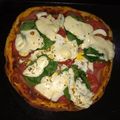 El cooksnap de María Fernanda 👩‍🍳 cuando hizo Pizza casera con hojas de espinacas 🥚🧀🍅.