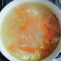 El cooksnap de Hardy Reyes cuando hizo Sopa de pollo con verduras y arroz 🍗🧄🥕🥬🍚.