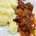 El cooksnap de Vane Medina cuando hizo Estofado de albóndigas con puré.