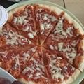 صورة من أكلاتي الشهية😋، شاركها بعد تجربة وصفة طريقة عمل البيتزا فصول الاربعة