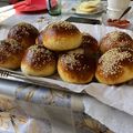 Tamás Kálmán Cooksnap-ja, amikor elkészítette a(z) Az igazi hamburger buci házilag receptet.