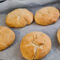 Cooksnap από Argiro Vagiati στη συνταγή Αφράτα ψωμάκια χωρίς μαγιά