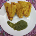 Anita Tanwar's cooksnap of when they made Bread and aloo pakora.