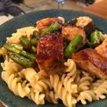 Koya Matsuno's cooksnap of when they made Salmon Asparagus pasta seasoned with butter/soy sauce combo.