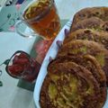 کوک اسنپ سیده مهسا موسوی بعد از امتحان کردن شیرینی اصیل گیلانی کاکا (پاییزی خوشمزه🍁🍁🍁🍂🍂🍂🍂).