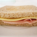 El cooksnap de marina cuando hizo Sándwich tostado de jamón y queso.