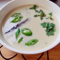 Arvinder kaur का कुकस्नैप जब उन्होंने खट्टी मीठी गुजराती कढ़ी(KHATTI MEETHI GUJARATI KADHI RECIPE IN HINDI) बनाया था।
