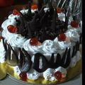 Prabha gupta का कुकस्नैप जब उन्होंने कढ़ाई फ्रेश एगलेस चॉकलेट केक(kadai fresh eggless chocolate cake recipe in hindi) बनाया था।