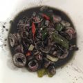 Cooksnap dari Windri Febiladita untuk resep Cumi bumbu hitam