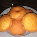 Hamzab Kitchen's cooksnap of when they made Doughnut wit melted chocolate and sprinkles.
