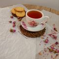 کوک اسنپ مهدیه کولیوند بعد از امتحان کردن چای با عطر گل محمدی☕🌸.