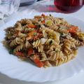 El cooksnap de Aimee RomHe cuando hizo Macarrones con verduras salteadas y atún, muy saludable.