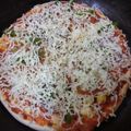Ruchita prasad का कुकस्नैप जब उन्होंने मिक्स वेज चीज़ पिज़्ज़ा (mix veg cheese pizza recipe in Hindi) बनाया था।