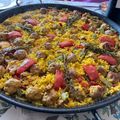 El cooksnap de @tesa.cuina cuando hizo Paella de La Safor, (con albóndigas) hecha con leña...🔥.