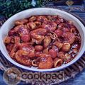 Cooksnap Aznie Khasri semasa beliau membuat Udang & Sotong Berlada.
