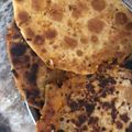 Preeti m jain का कुकस्नैप जब उन्होंने पत्ता गोभी, प्याज़ आलू मिक्स पराठा(patta gobhi pyaz aloo mix paratha recipe in hindi) बनाया था।