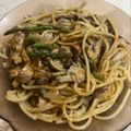 El cooksnap de Eduardo Agudo Alba cuando hizo Espaguetis con champiñones, ajos, cayena y alcaparras.