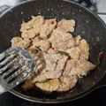 Cooksnap Elly Elin semasa beliau membuat Buttermilk Chicken.