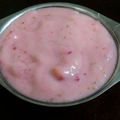 Cooksnap de Cléia Regina quando cozinhou Iogurte de morango.