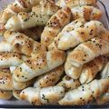 صورة من أكلاتي الشهية😋، شاركها بعد تجربة وصفة كرواسون او فطاير مقرمشة وطبقات
