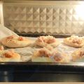 Cooksnap dari Ummanya Cendekia Syam Akbar untuk resep 188. No Knead Pizza Eggless dengan Pinggiran Sosis