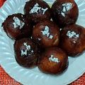 Dipti Mehrotra का कुकस्नैप जब उन्होंने काला जामून (Kala jamun recipe in hindi) बनाया था।