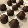 Hene Cooksnap-ja, amikor elkészítette a(z) Mézes-vaníliás túrógolyó receptet.