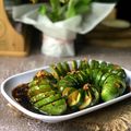 Cooksnap Dapur Yusfarisyia semasa beliau membuat Cucumber Spiral Salad.