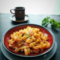 Cooksnap Nur Nadiah semasa beliau membuat Macaroni Goreng Pedas.
