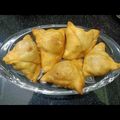 Singhai Priti Jain का कुकस्नैप जब उन्होंने छोले समोसे (Chole samose recipe in Hindi) बनाया था।