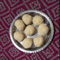 Meena Mishra का कुकस्नैप जब उन्होंने तिल गुड़ के लड्डू (Til-Gud Ladoo recipe in Hindi) बनाया था।