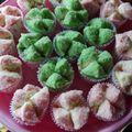Cooksnap dari mayhary untuk resep Bolu Kukus Lembut Mekar Simple