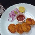 Monika gupta 's cooksnap of when they made Aloo poha cutlets.