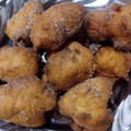 El cooksnap de mariana cuando hizo Buñuelos de manzana 🍎 y canela.