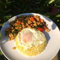 รูป Cooksnap ของ Maama Idaaa เมื่อเขาทำ ข้าวดอกกะหล่ำ ราดกะเพราหมูสับ keto