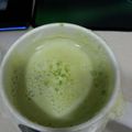 余嘉偉 的 牛油果蜂蜜豆漿奶昔* Avocado honey soy milk smoothie cooksnap