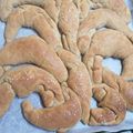 Ené Horváth Mária Cooksnap-ja, amikor elkészítette a(z) Teljes kiőrlésű tejes kifli töltve receptet.