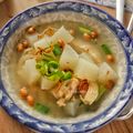 Cooksnap dari Frielingga Sit untuk resep Soto Ayam Favorit Anak dan Keluarga: Rebus Ayam CUKUP 2 MENIT SAJA!