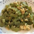 รูป Cooksnap ของ BOLA ☺ เมื่อเขาทำ มะระขมผัดไข่