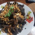 รูป Cooksnap ของ Natchar Vongpitak เมื่อเขาทำ ปลาหมึก ทอดกระเทียม พริกไทย กรุบกรอบ กลมกล่อม หอม อร่อย 😊