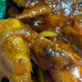 Cooksnap Russiah Rais semasa beliau membuat Nasi Hujan Panas & Ayam Masak Merah.