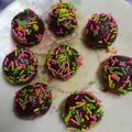 Mukta Jain का कुकस्नैप जब उन्होंने बिस्कुट बॉल्स (Biscuit balls recipe in Hindi) बनाया था।