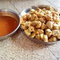 Trivedi Bhumi 's cooksnap of when they made ડુંગળીનાં ભજીયા (Kanda bhajiya recipe in Gujarati).