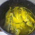 Cooksnap Intan Sofia semasa beliau membuat Singgang ikan kembung simple.