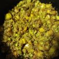 Jeannahib 's cooksnap of when they made Ground Beef and Potato Curry.